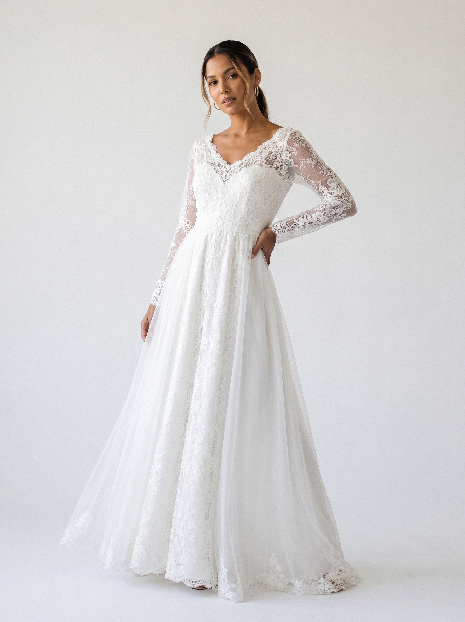 Vestido de noiva corte A de renda manga longa da Koisa Linda