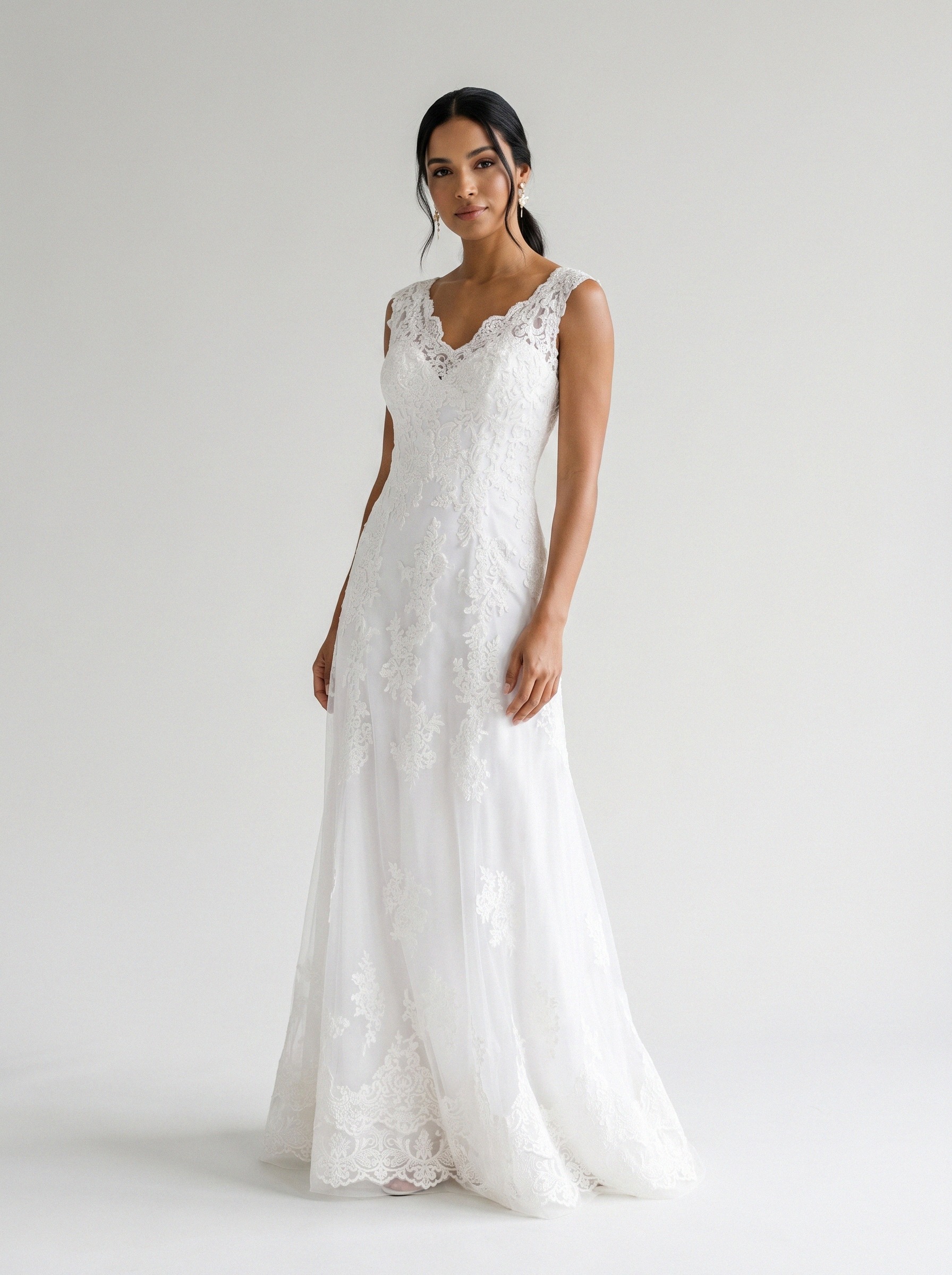 Vestido de noiva corte A de renda alça larga da Koisa Linda