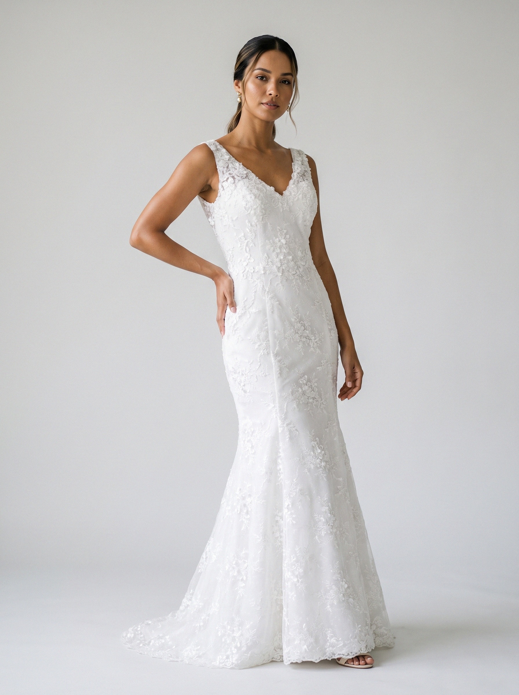 Vestido de noiva sereia de renda alça larga da Koisa Linda
