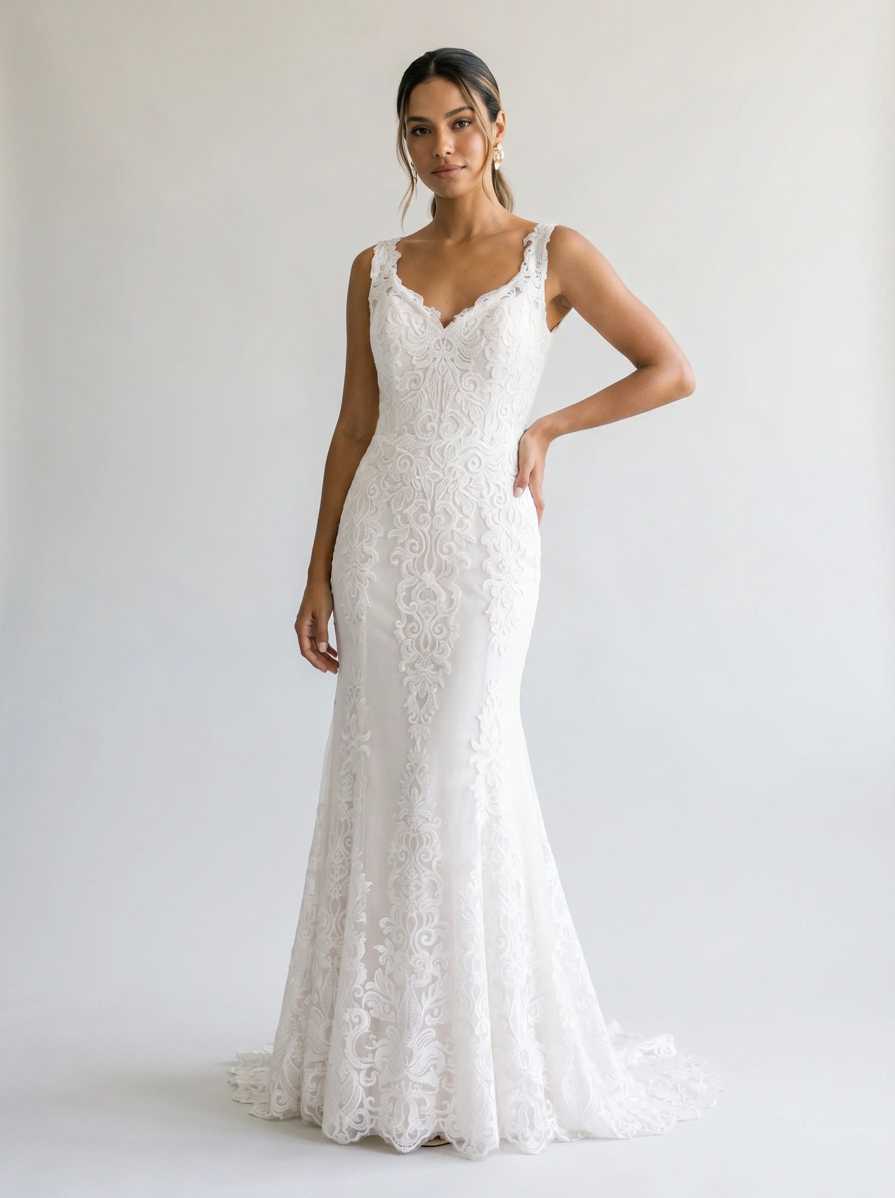 Vestido de noiva sereia de renda alça larga da Koisa Linda