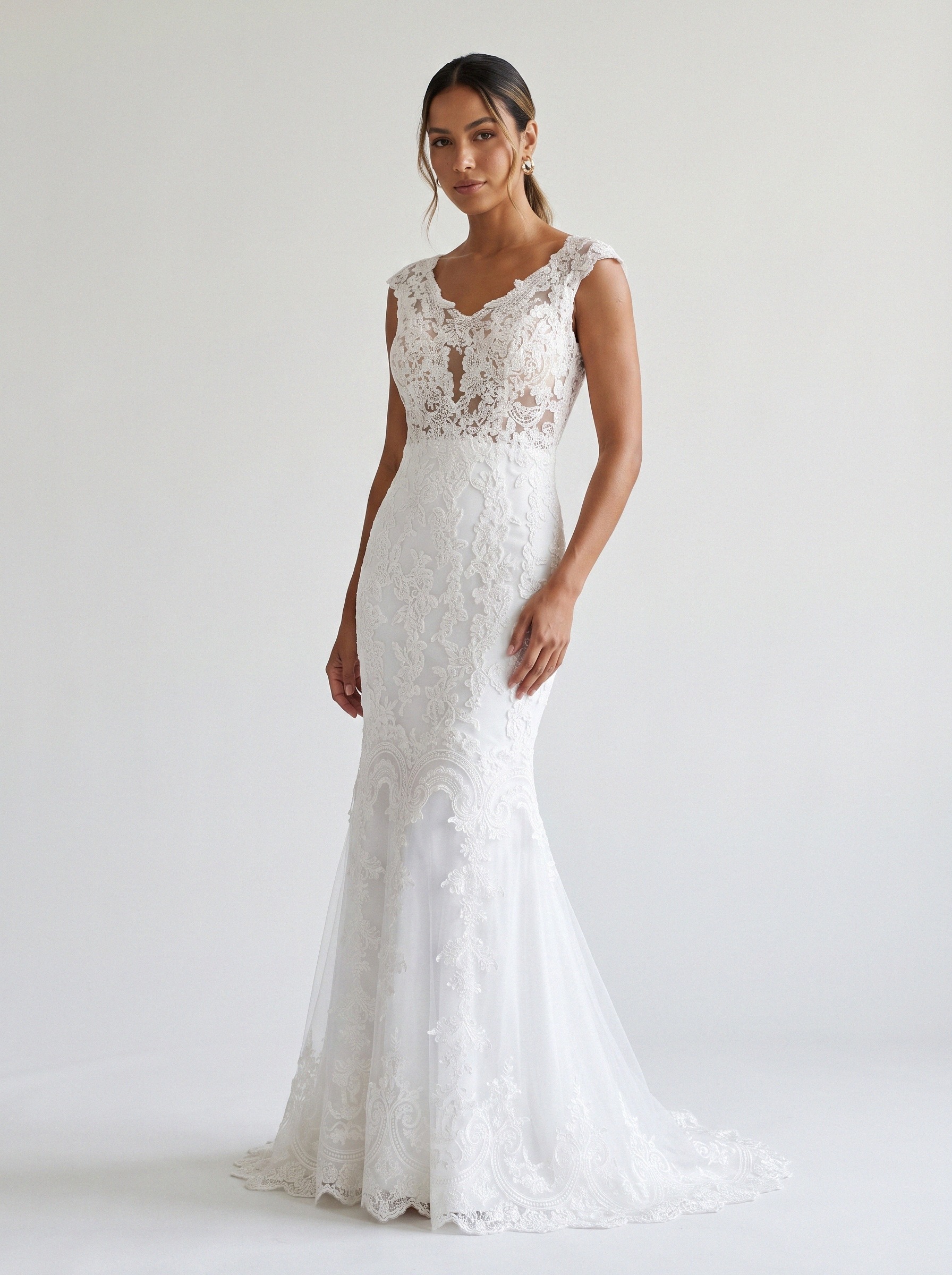 Vestido de noiva sereia de renda alça larga da Koisa Linda