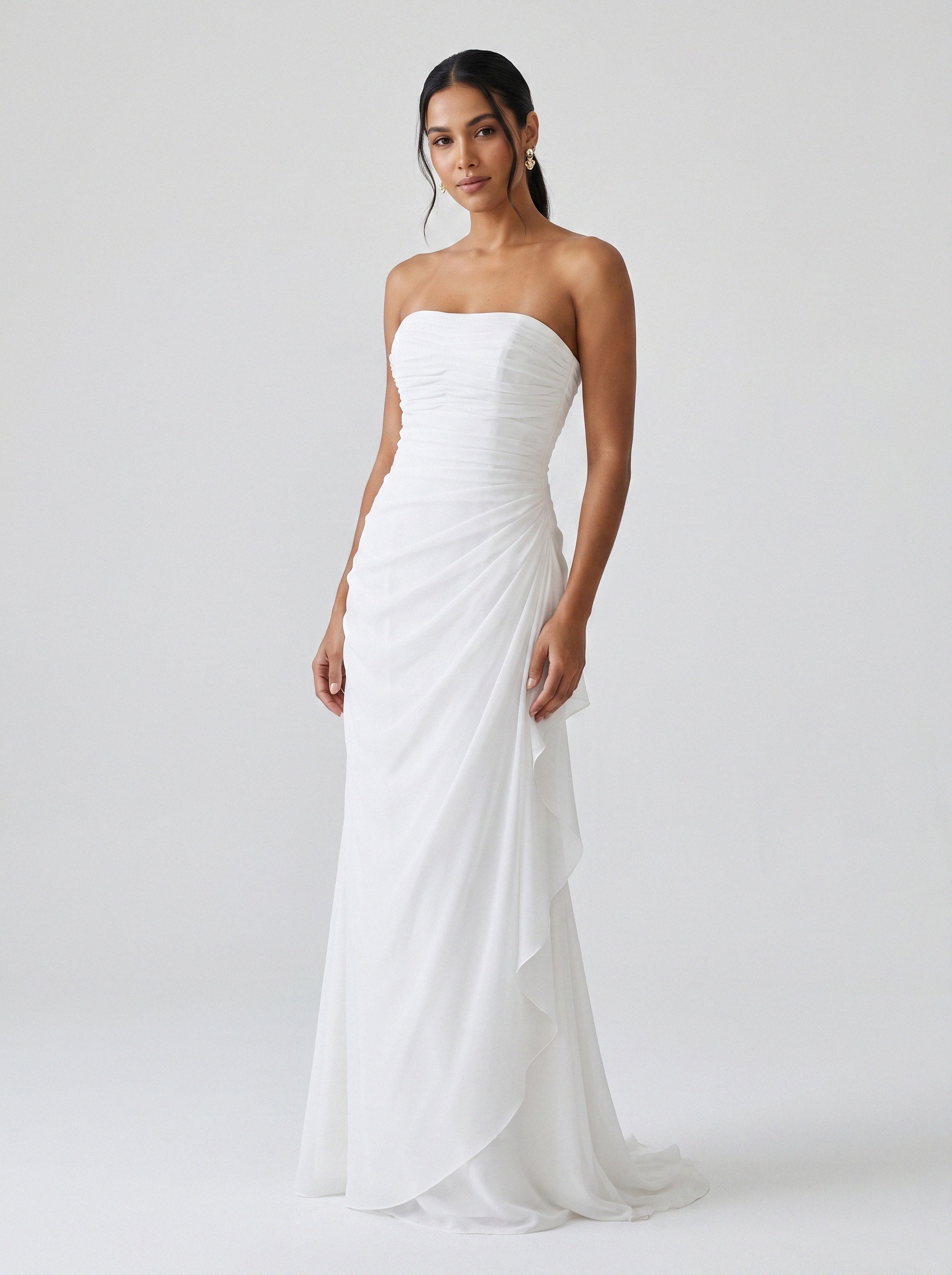 Vestido de noiva reto de crepe tomara que caia da Koisa Linda