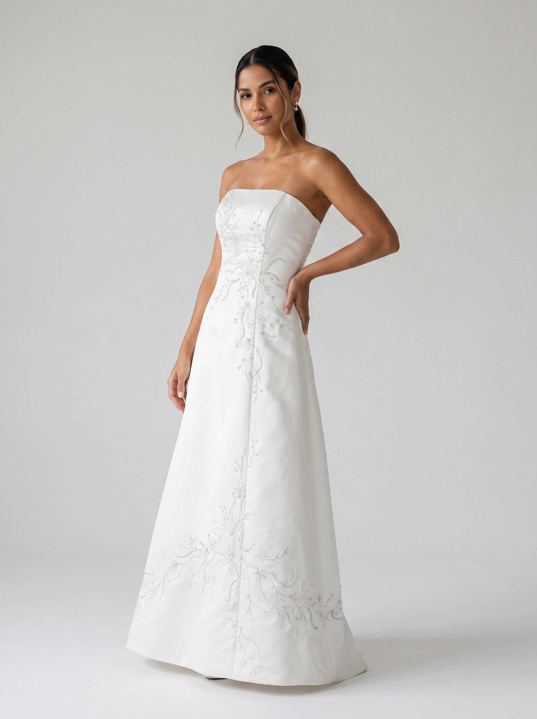 Vestido de noiva corte A de zibeline tomara que caia da Koisa Linda