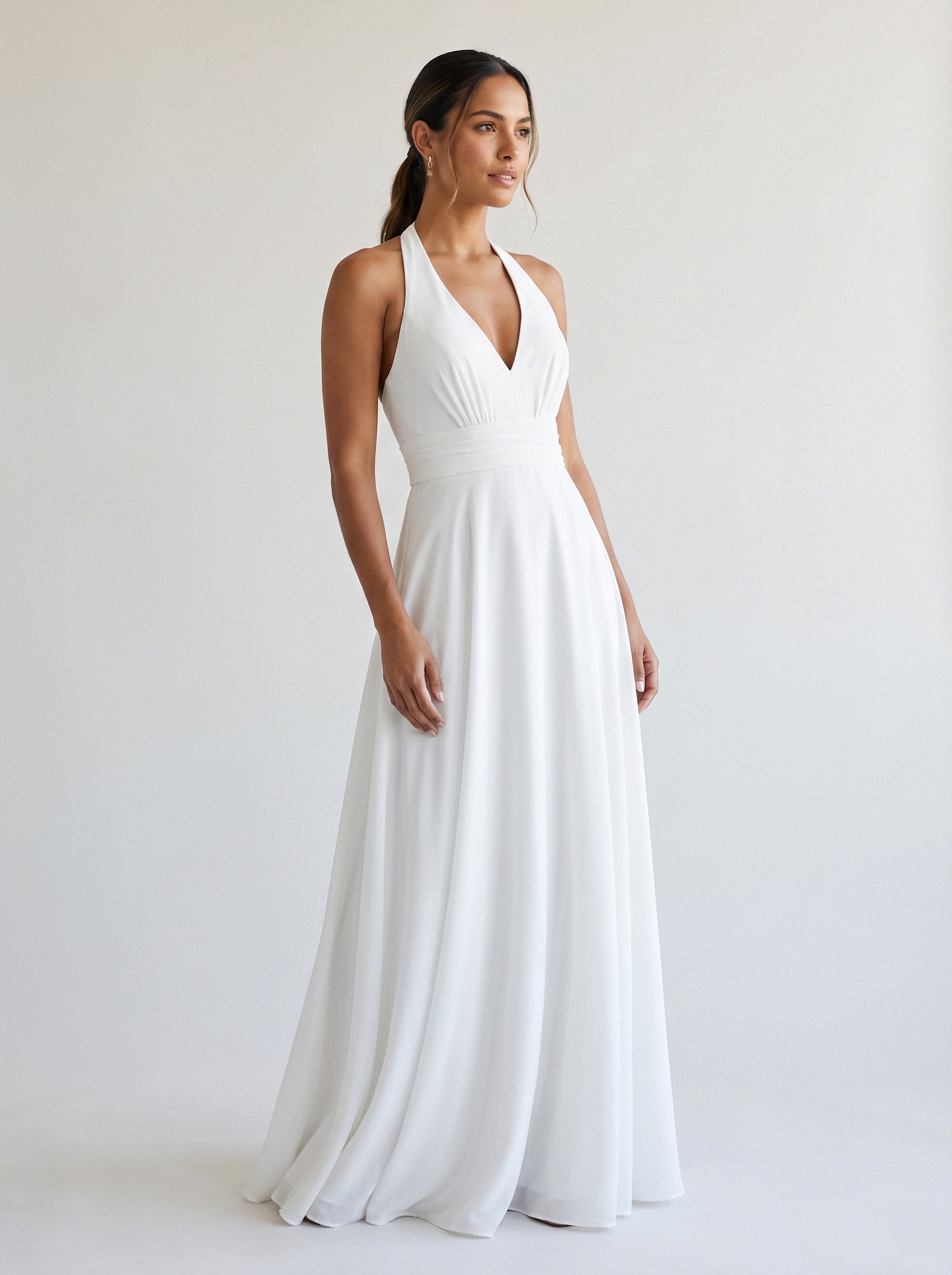 Vestido de noiva corte A de crepe decote halter da Koisa Linda