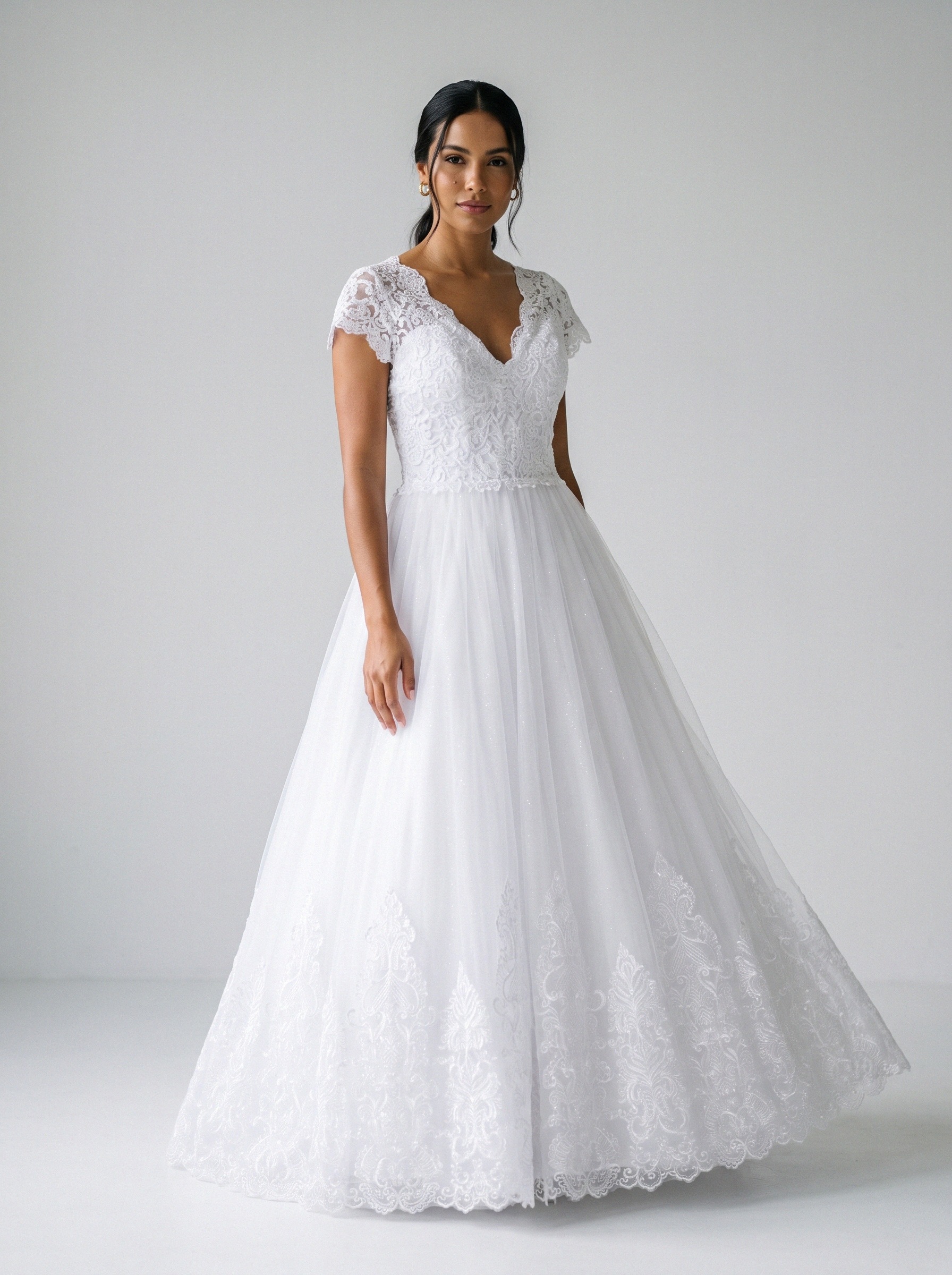 Vestido de noiva princesa de renda alça larga da Koisa Linda