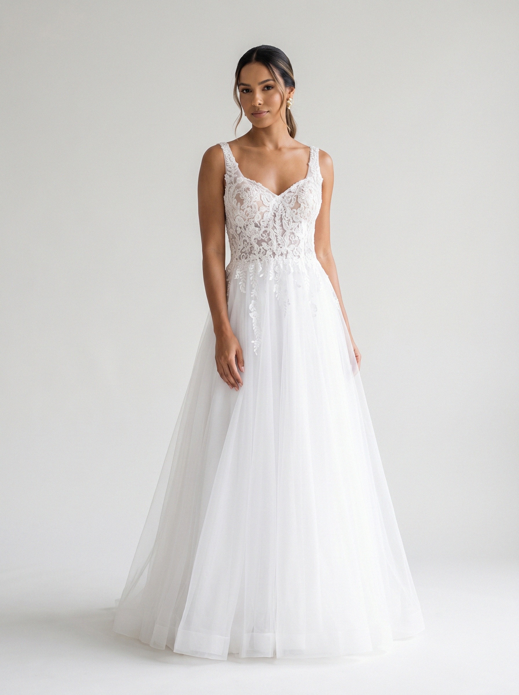 Vestido de noiva corte A de tule alça larga da Koisa Linda
