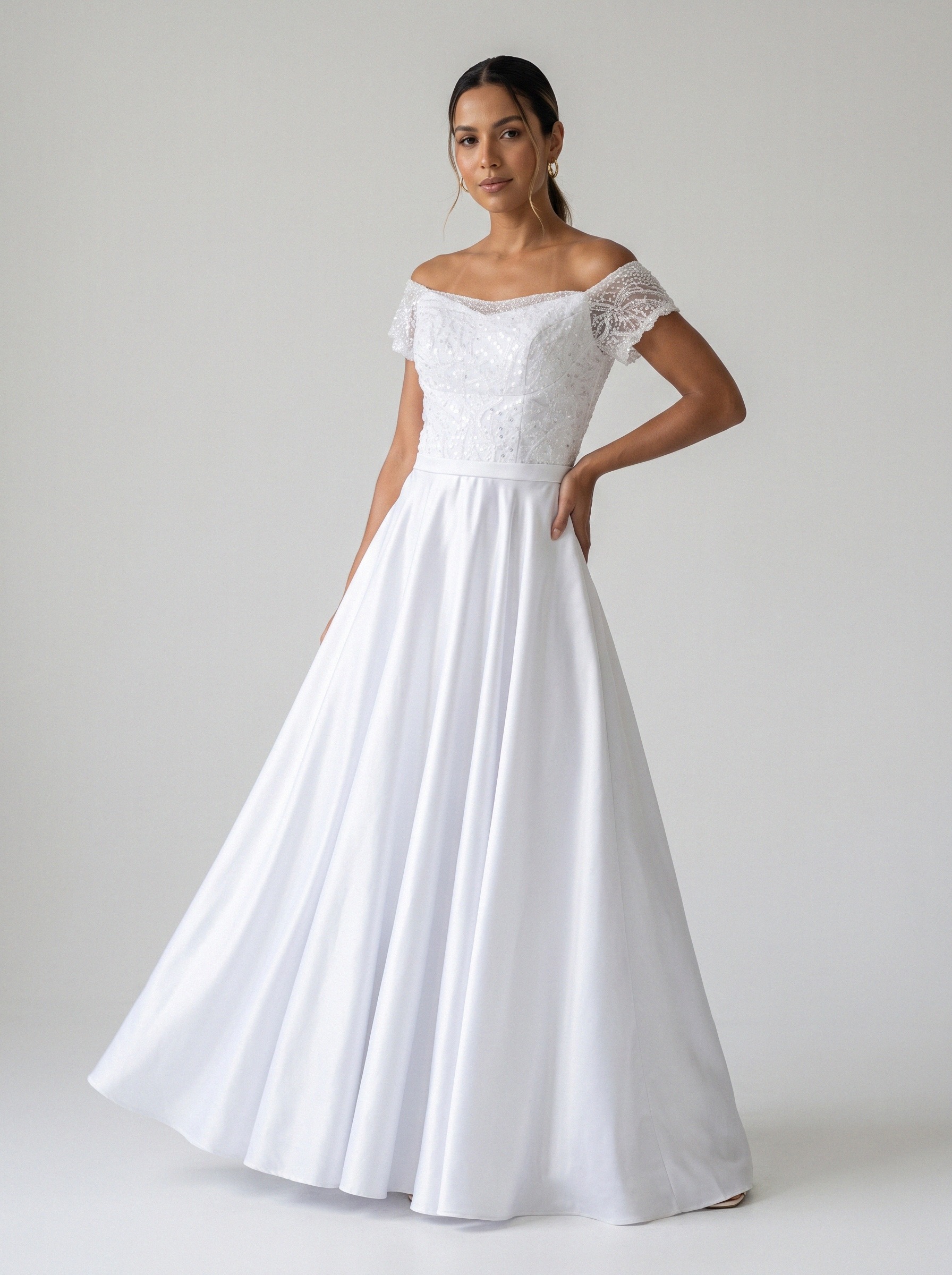 Vestido de noiva corte A de cetim alça larga da Koisa Linda