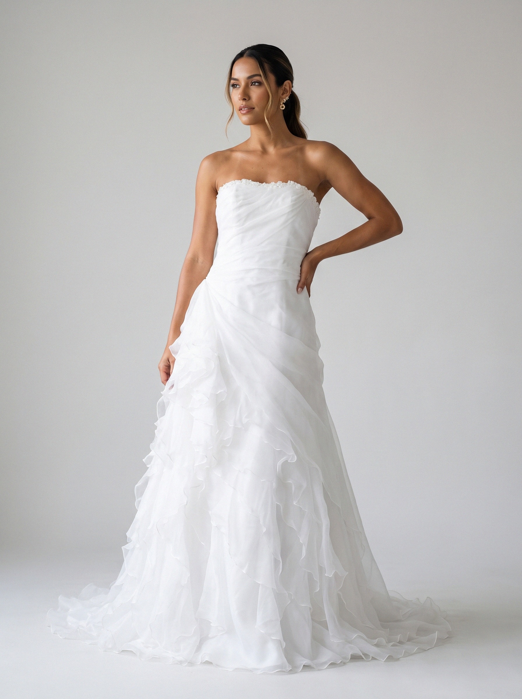 Vestido de noiva corte A de tule tomara que caia da Koisa Linda