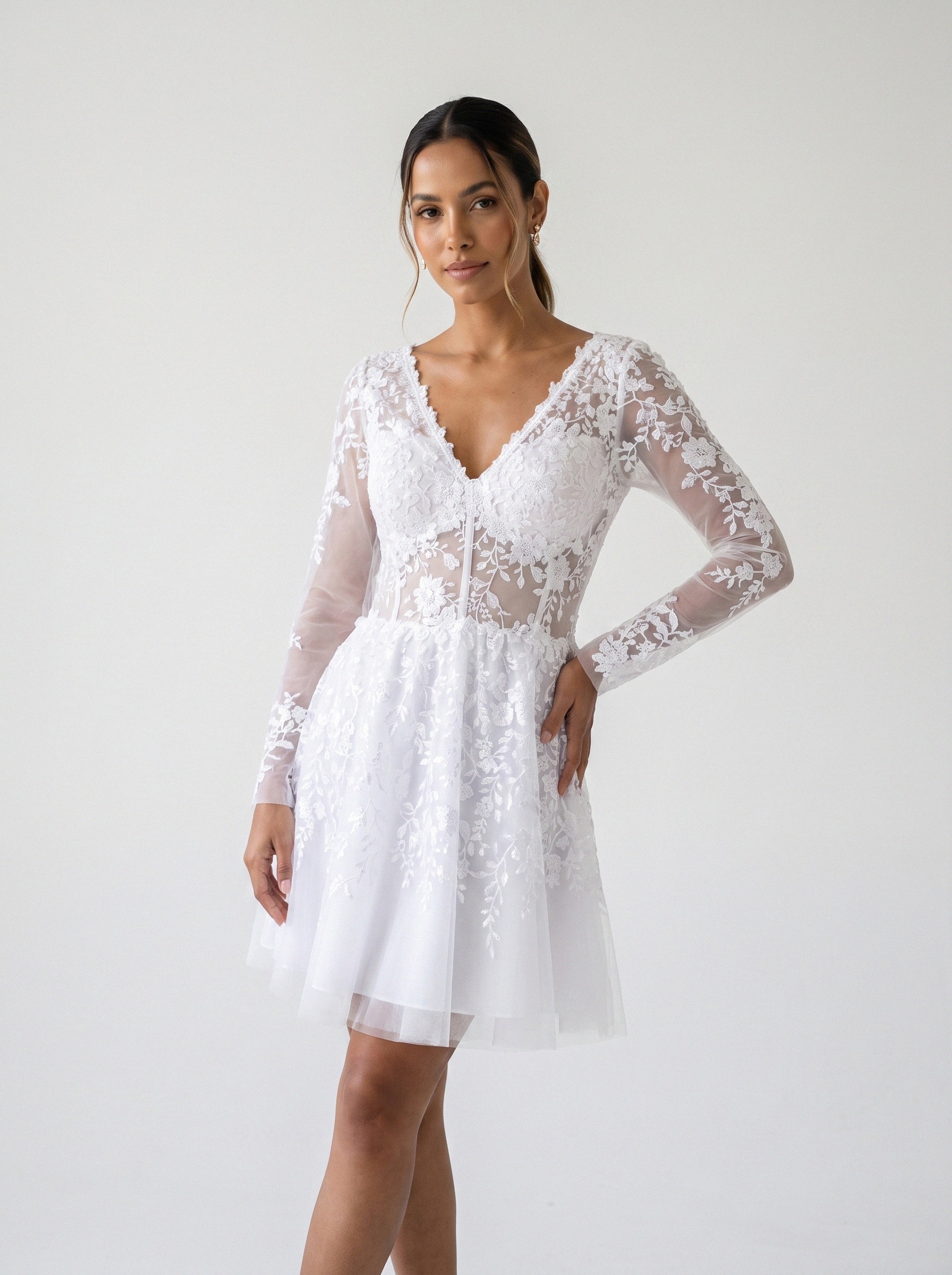 Vestido de noiva corte A de renda manga longa da Koisa Linda