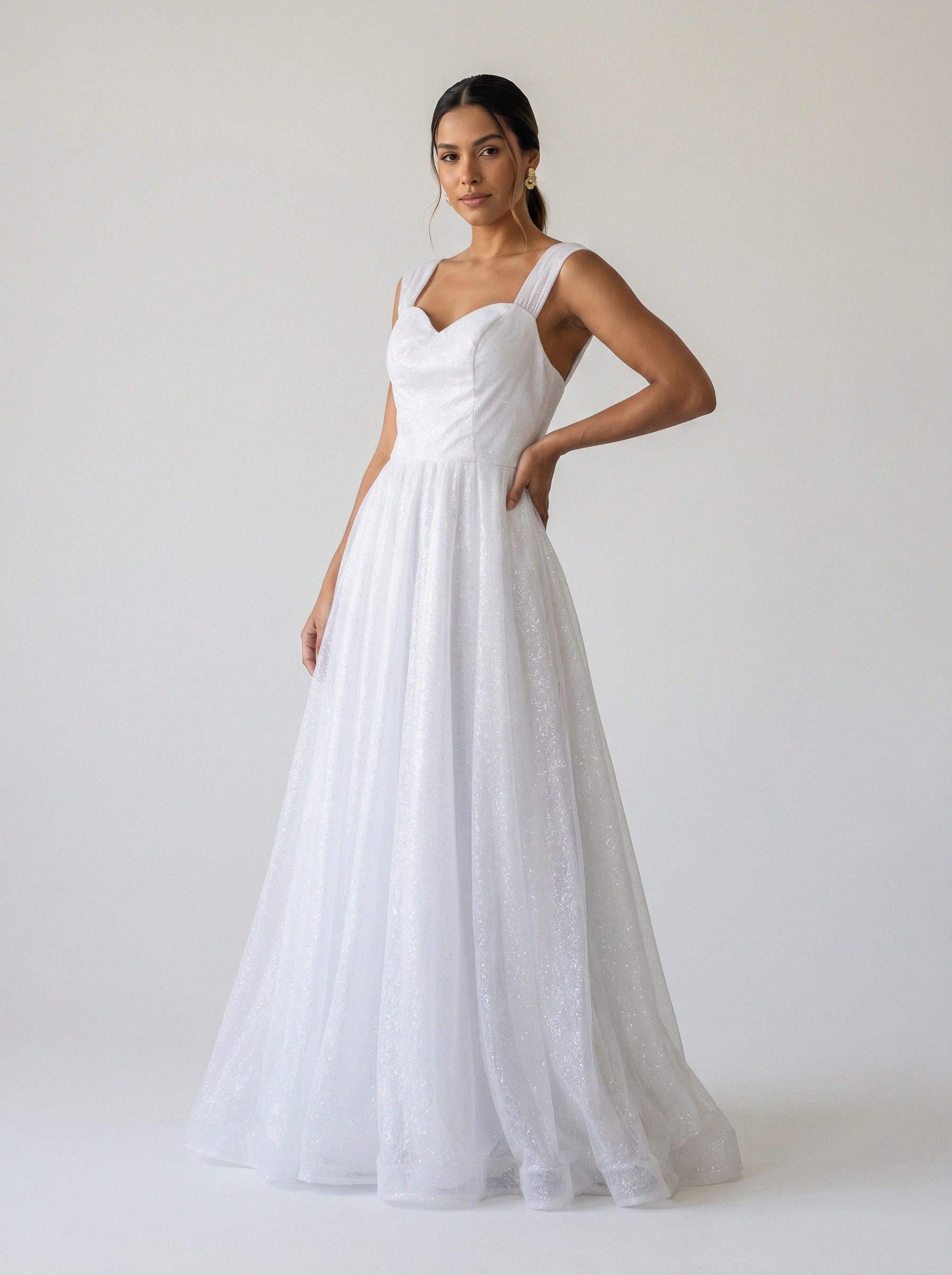 Vestido de noiva corte A de tule alça larga da Koisa Linda