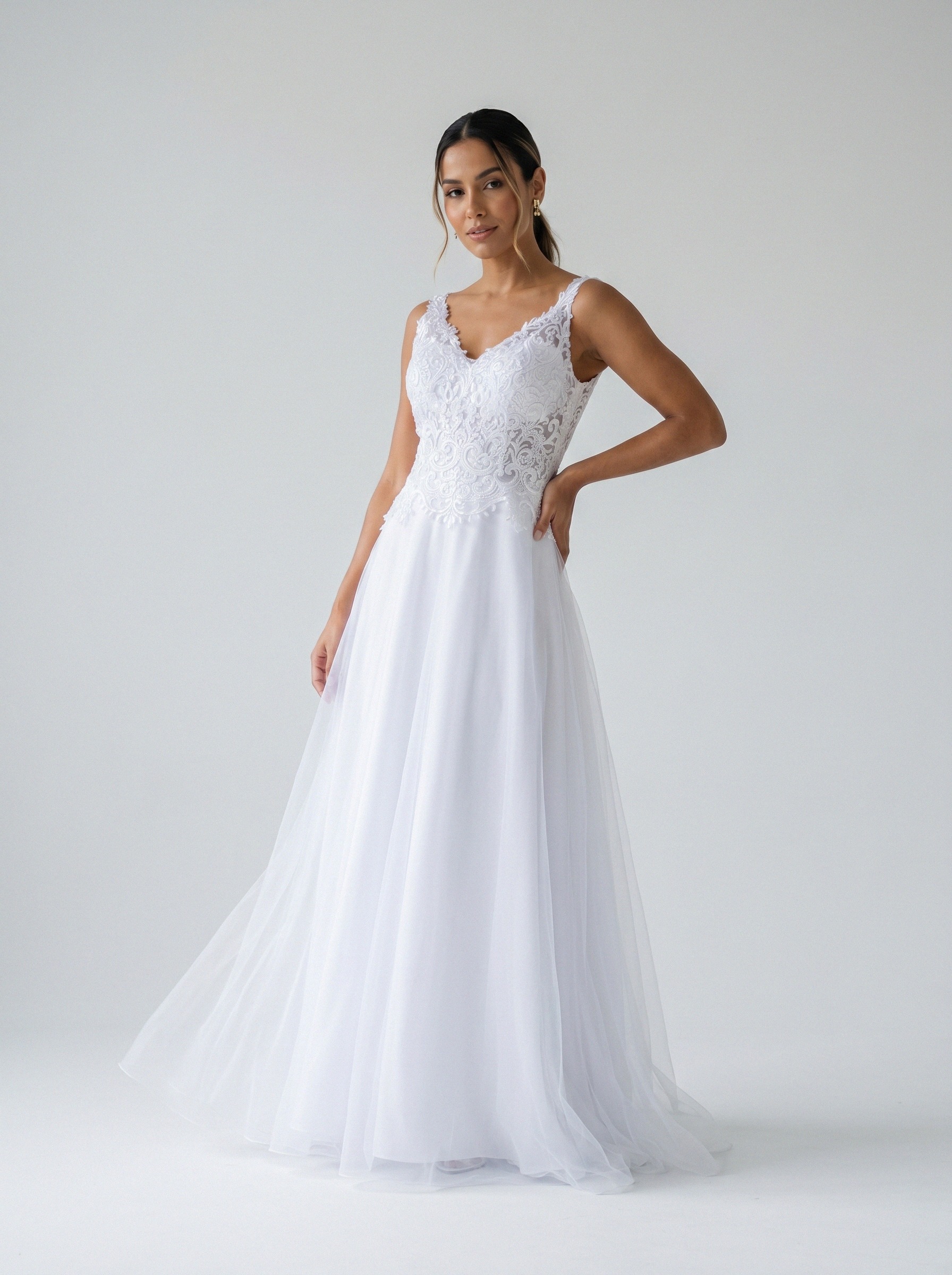Vestido de noiva corte A de tule alça larga da Koisa Linda